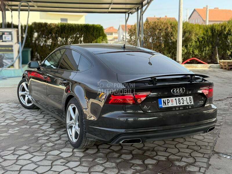 Audi A7 Matrix