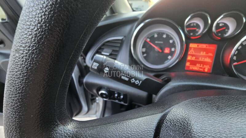 Opel Astra J N.A.V.I