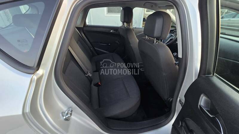 Opel Astra J N.A.V.I