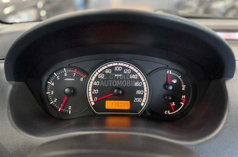 Suzuki Swift 1.3B 4x4 CH