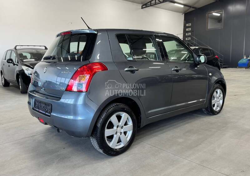 Suzuki Swift 1.3B 4x4 CH