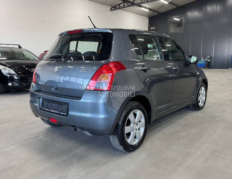 Suzuki Swift 1.3B 4x4 CH