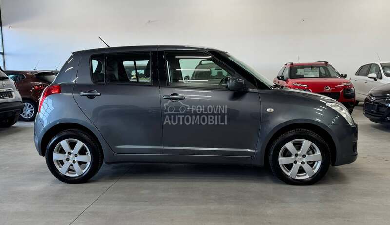 Suzuki Swift 1.3B 4x4 CH