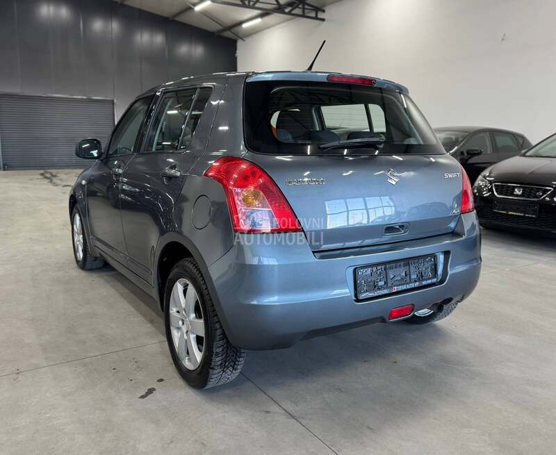 Suzuki Swift 1.3B 4x4 CH