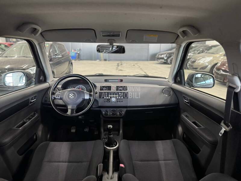 Suzuki Swift 1.3B 4x4 CH