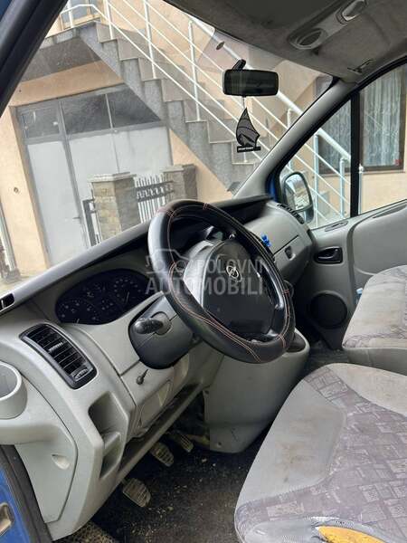 Opel Vivaro 1.9