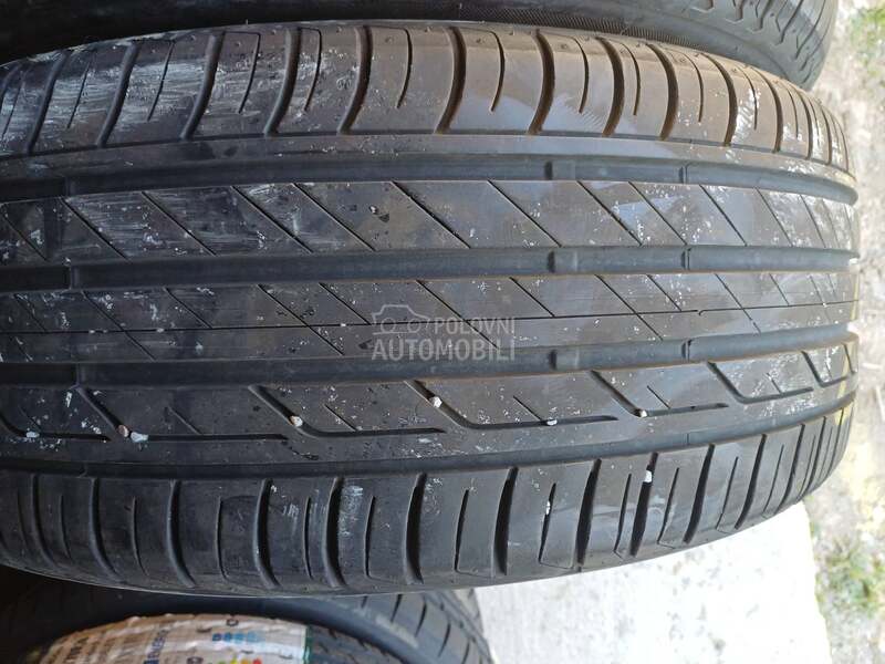 Bridgestone 225/55 R17 Letnja