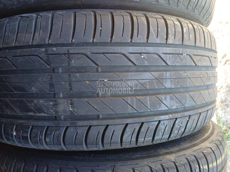 Bridgestone 225/55 R17 Letnja