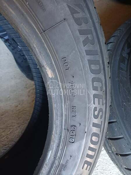 Bridgestone 225/55 R17 Letnja