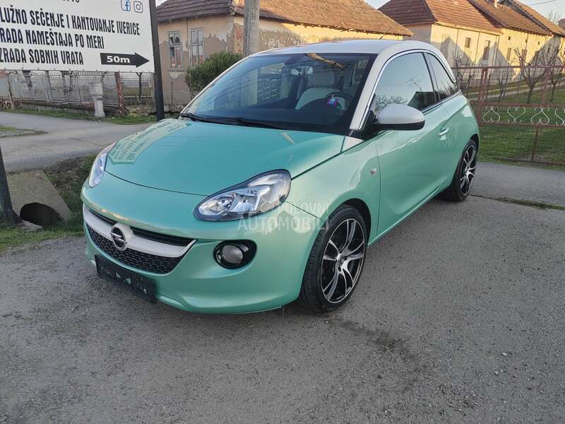 Opel Adam 