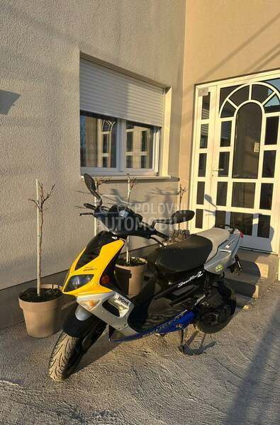 Peugeot speedfight 2