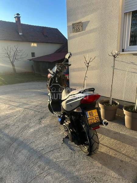 Peugeot speedfight 2