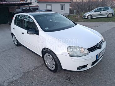 Volkswagen Golf 5 1.6 b  r e g