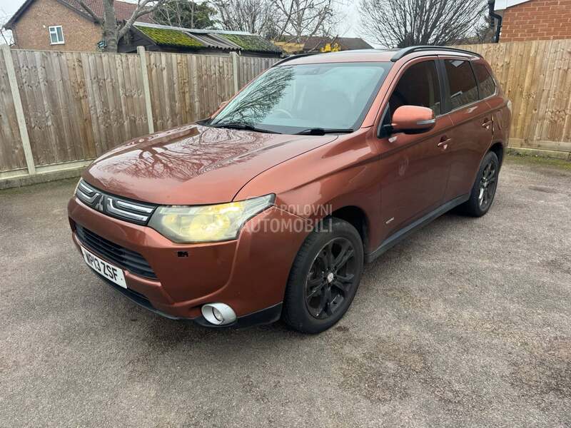 Mitsubishi Outlander 