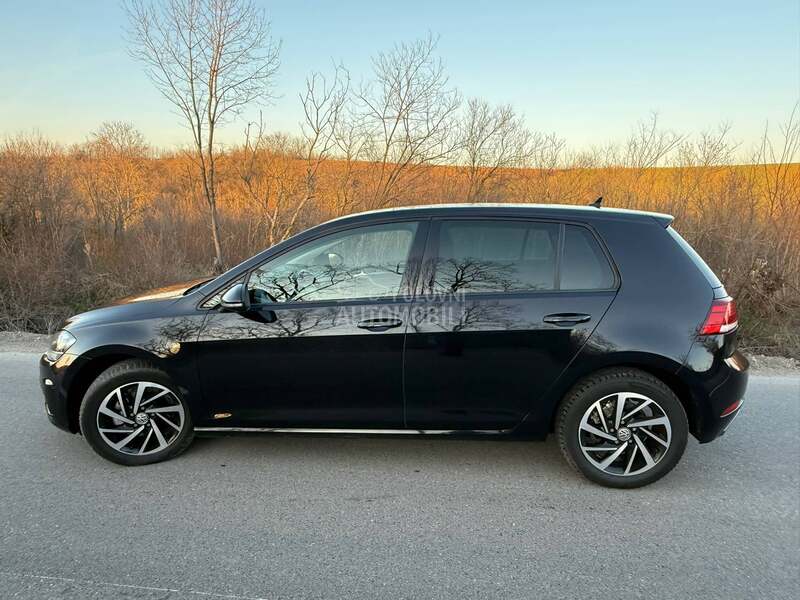 Volkswagen Golf 7 YOIN