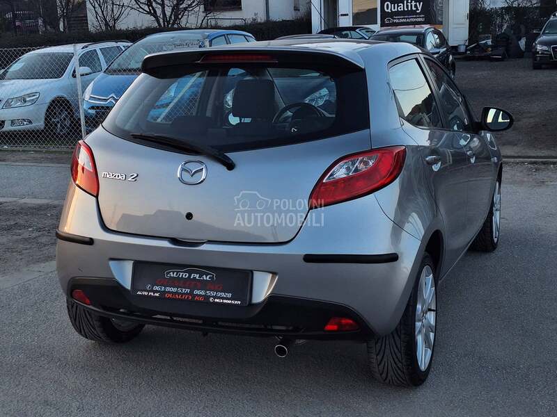 Mazda 2 N O V