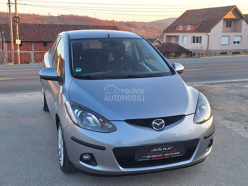Mazda 2 N O V