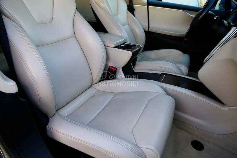 Tesla Model S 75D premium
