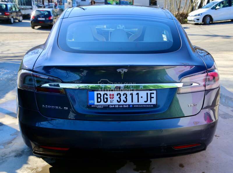 Tesla Model S 75D premium