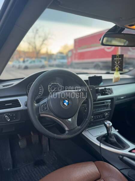 BMW 320 e92