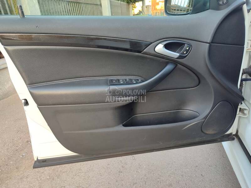 Saab 9-3 VectorXenKozaFu LL