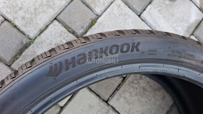 Hankook 255/35 R21 Zimska