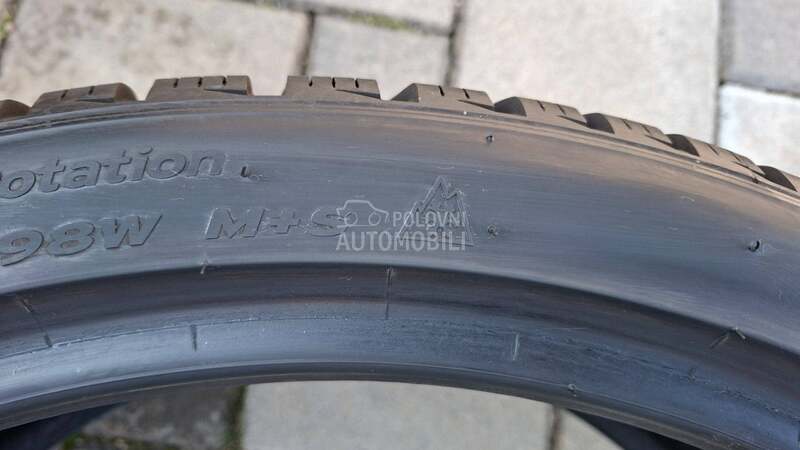 Hankook 255/35 R21 Zimska