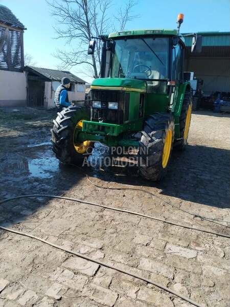 John Deere 6200