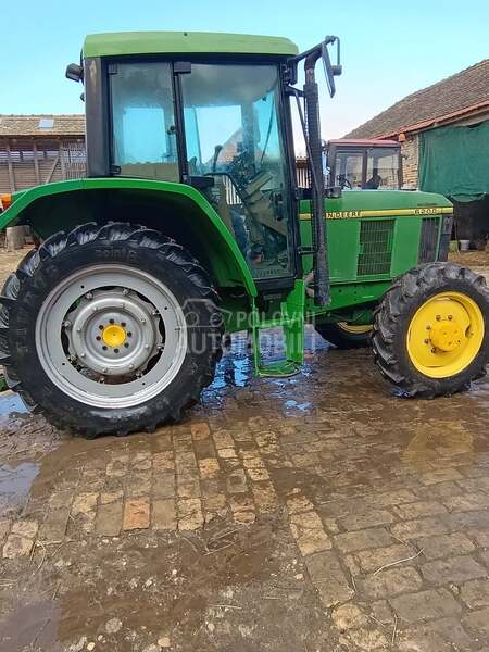 John Deere 6200