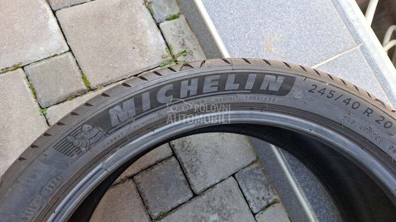 Michelin 245/40 R20 Letnja