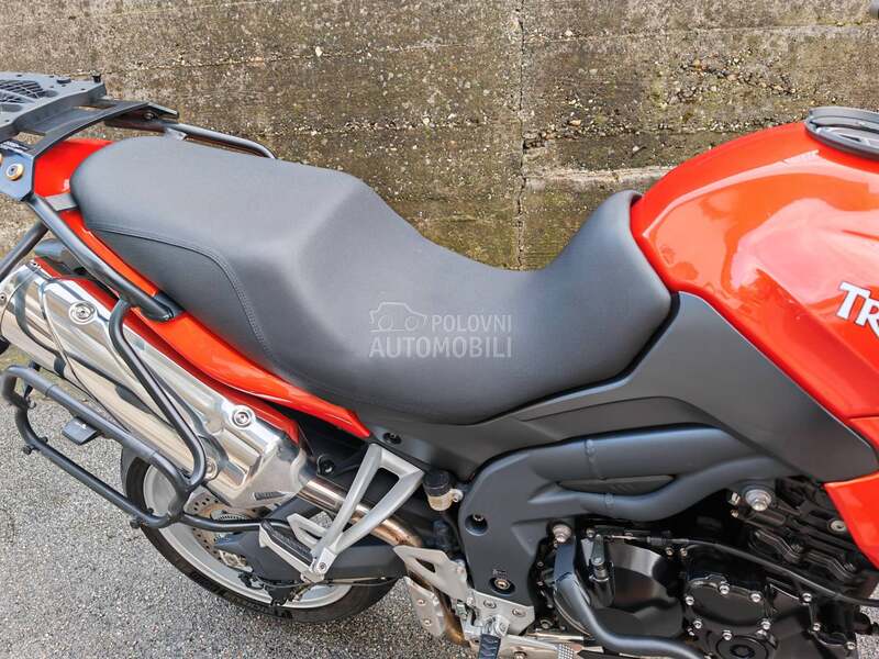 Triumph tiger 1050