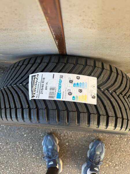 Bridgestone 215/40 R18 Sve sezone