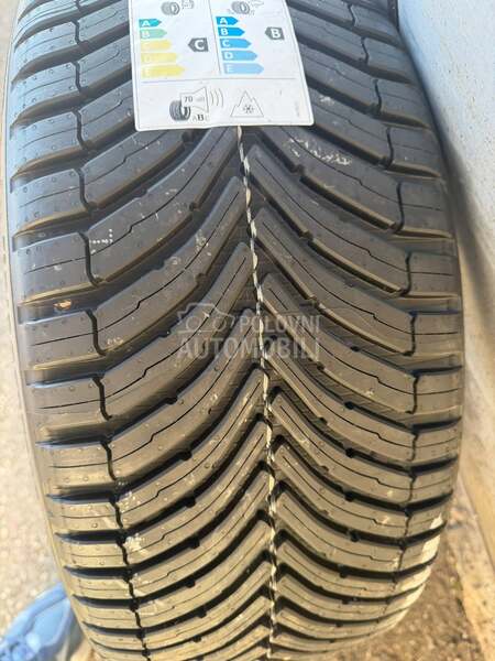 Bridgestone 215/40 R18 Sve sezone