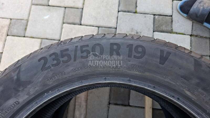 Continental 235/50 R19 Letnja