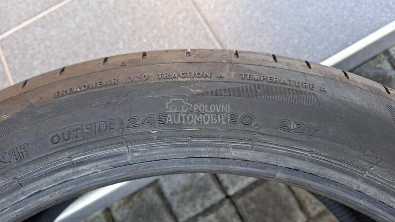 Bridgestone 245/40 R20 Letnja
