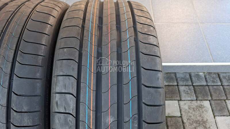 Bridgestone 245/40 R20 Letnja