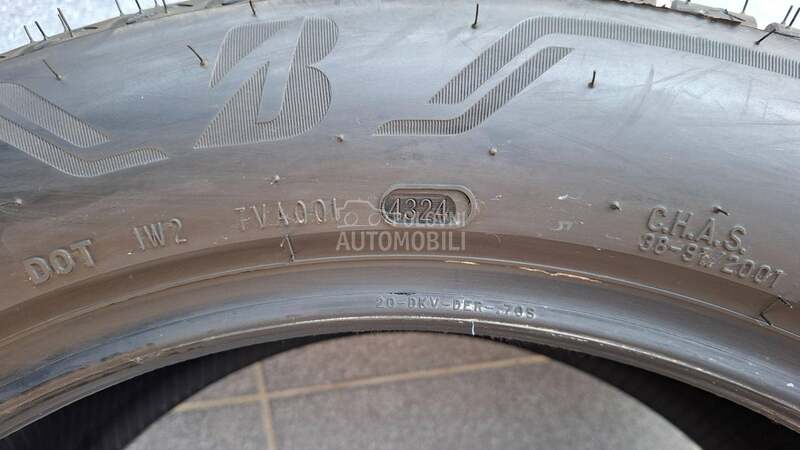 Bridgestone 305/40 R20 Letnja