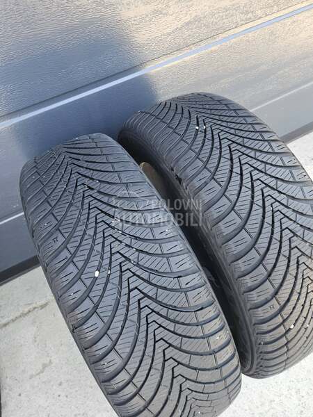 Kumho 225/55 R19 Sve sezone