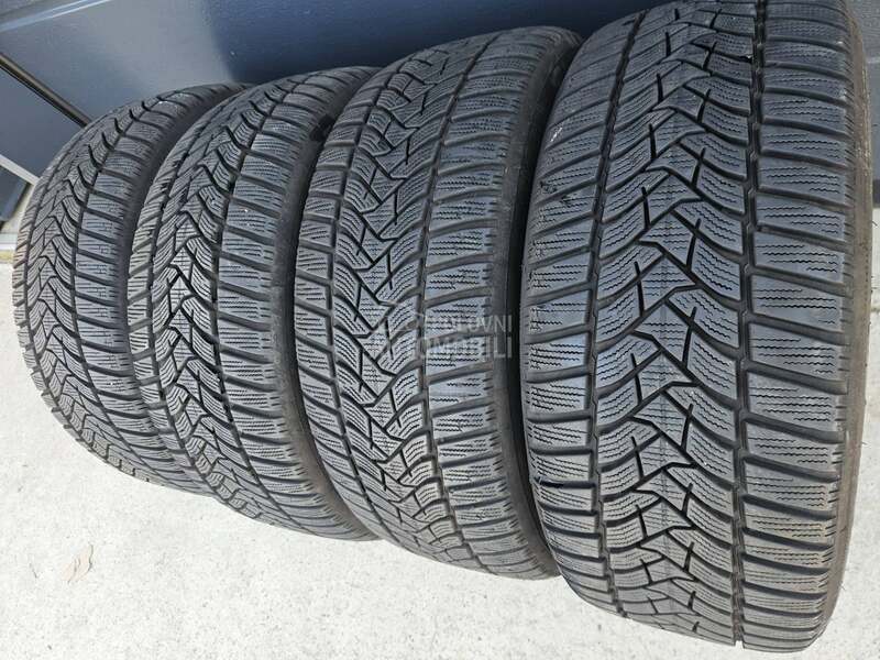 Dunlop 225/50 R17 Zimska