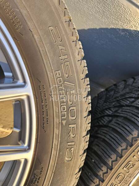 Nokian 245/50 R19 Zimska