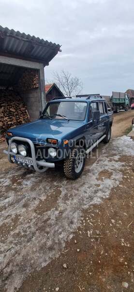 Lada Niva 