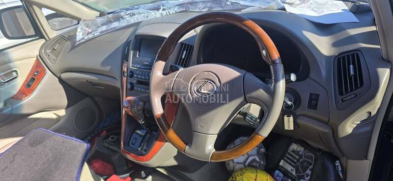 Lexus RX 300 