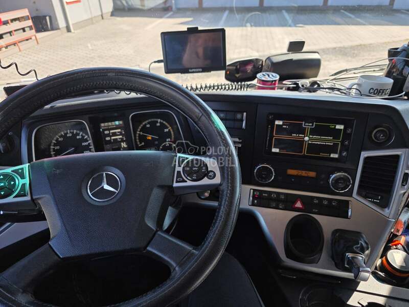 Mercedes Benz Actros  1846