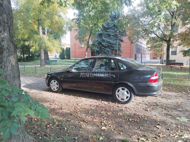 Opel Vectra B 