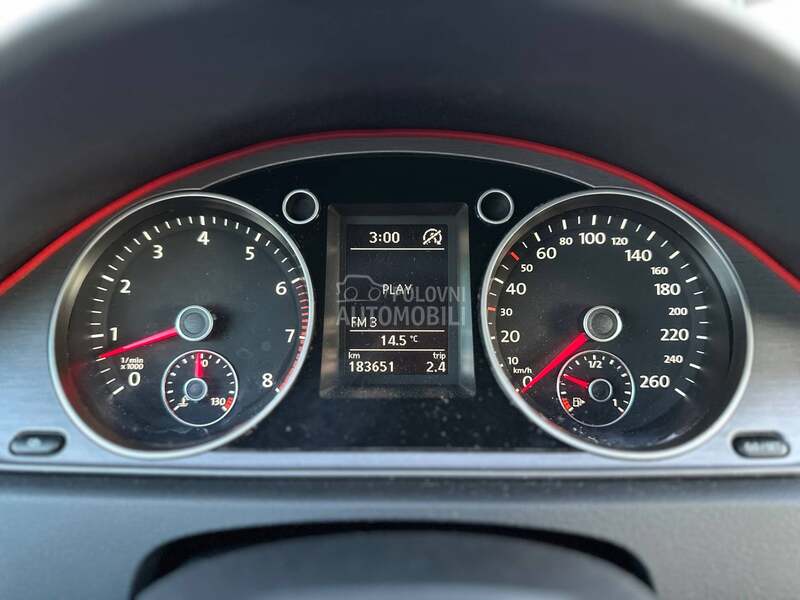 Volkswagen Passat B7 Highline