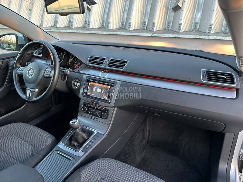 Volkswagen Passat B7 Highline