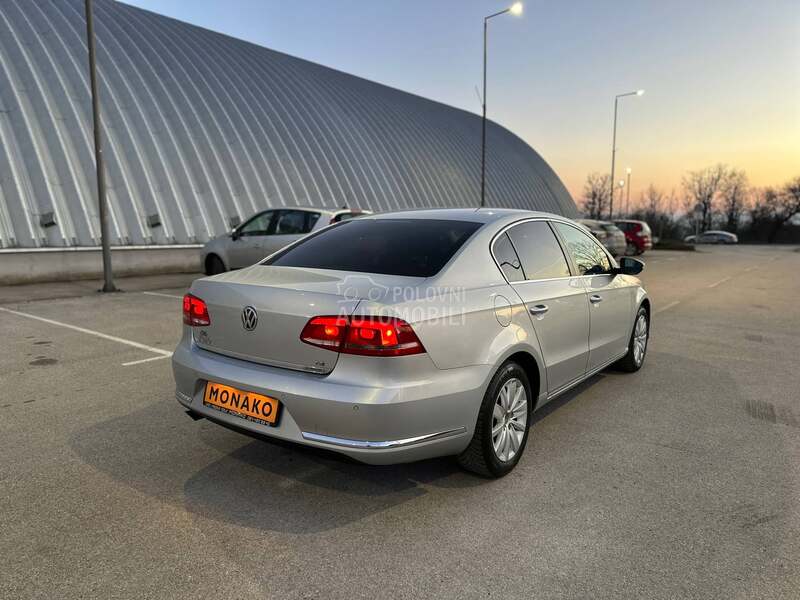 Volkswagen Passat B7 Highline