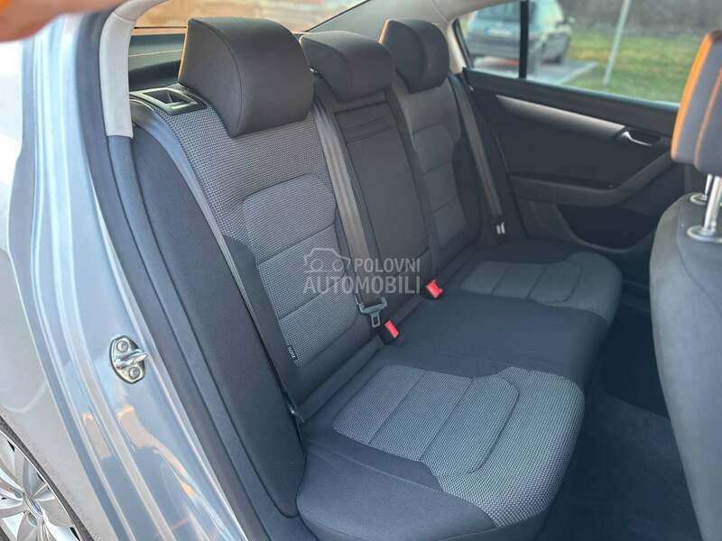 Volkswagen Passat B7 Highline