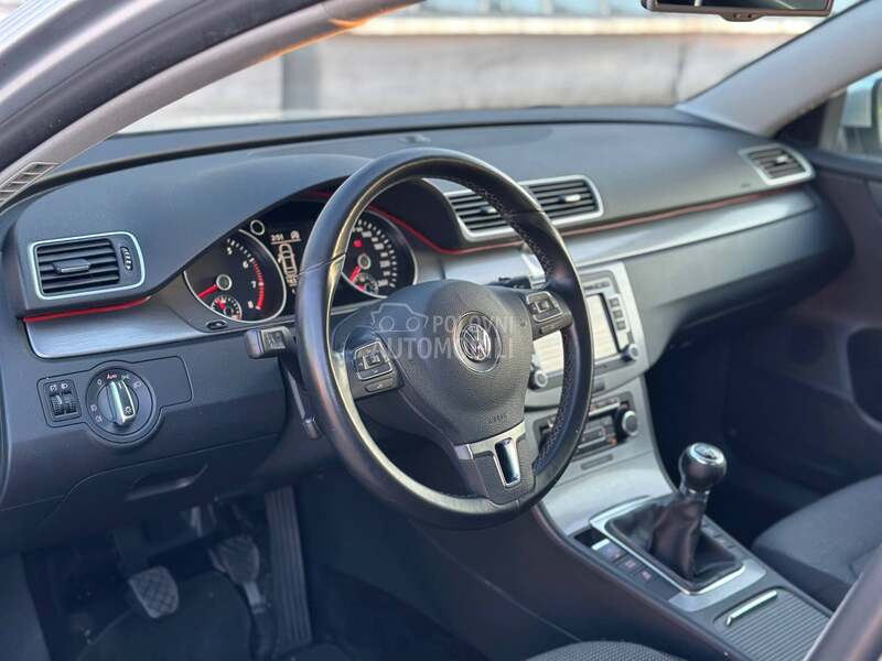 Volkswagen Passat B7 Highline