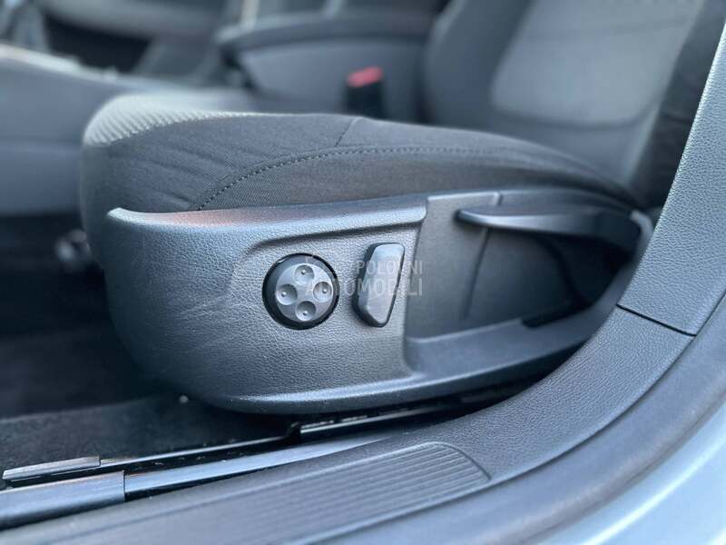 Volkswagen Passat B7 Highline